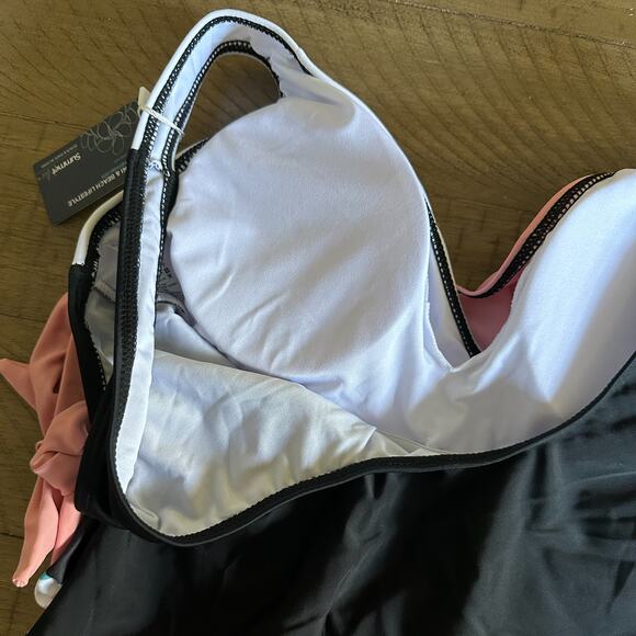 Summer Mae V-Neck Floral Tummy Control One Piece NWT - XL - Picture 7 of 8